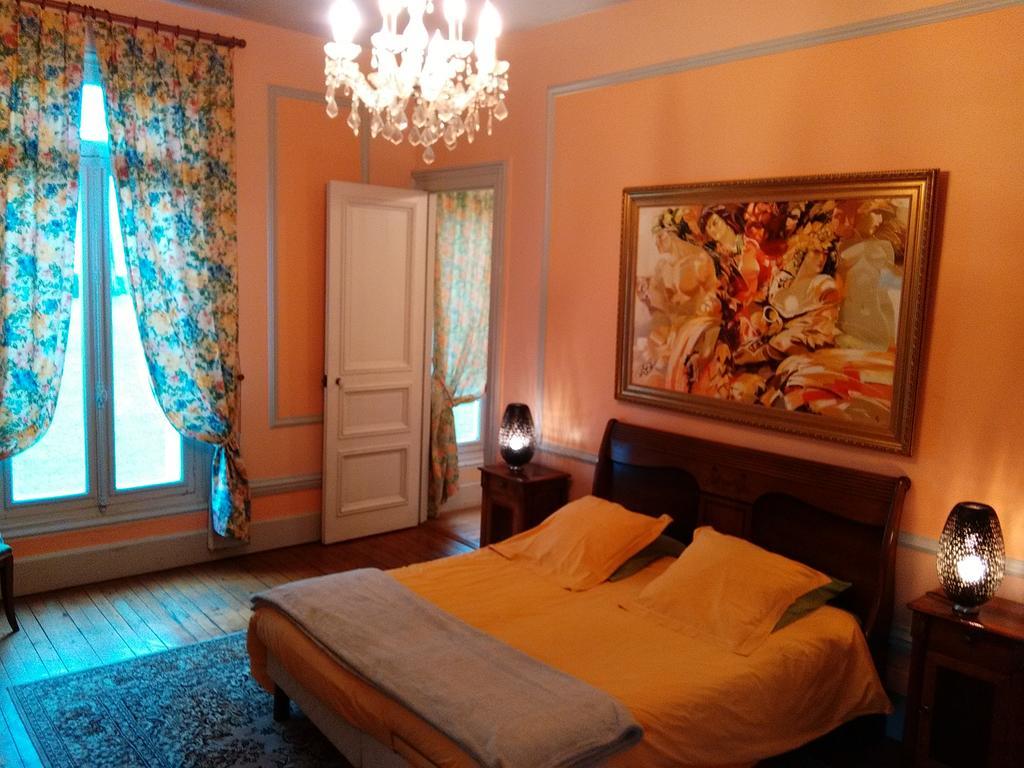 Chateau Des Saveurs Saint-Sauveur-dʼÉmalleville Dış mekan fotoğraf